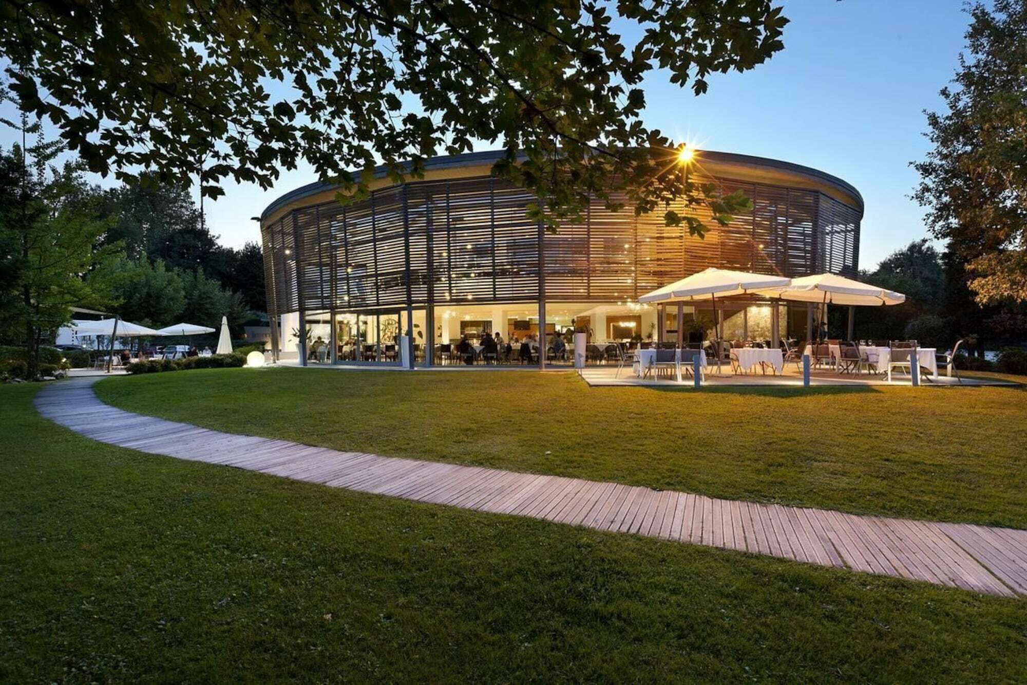 Inverigo Hotel Zewnętrze zdjęcie